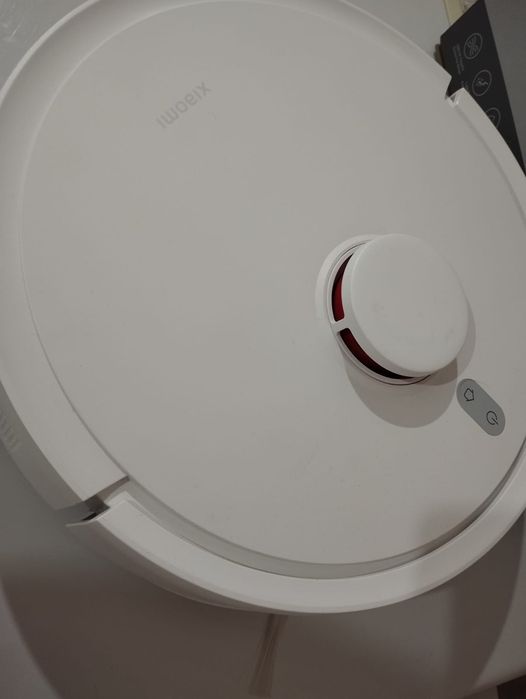 Продам робот пылесос