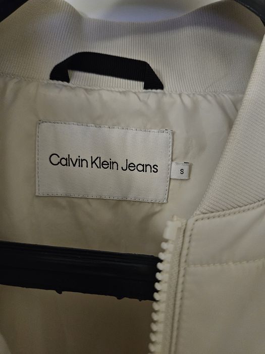 Дамско яке Calvin Klein Jeans