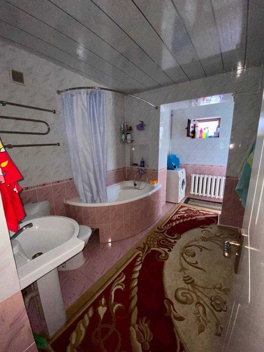 Продается 4 комнатная на 2 этаже 120м2 Дархан  Спецплан  Метро Кирпич