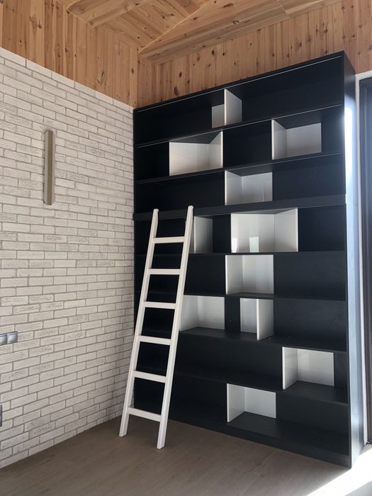 Мебели по поръчка