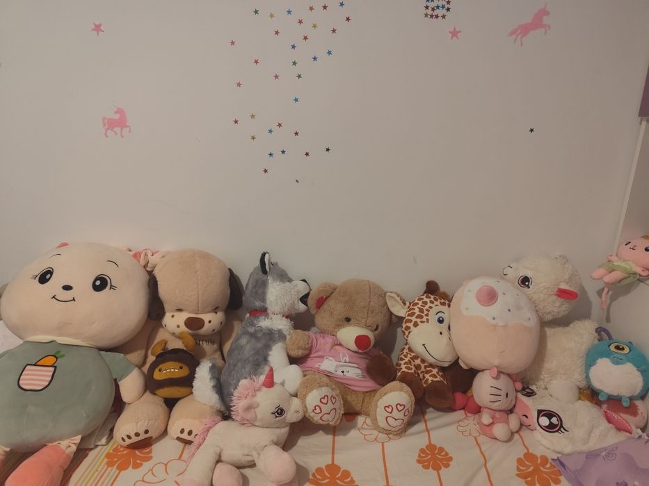 Vând plusuri 200 lei