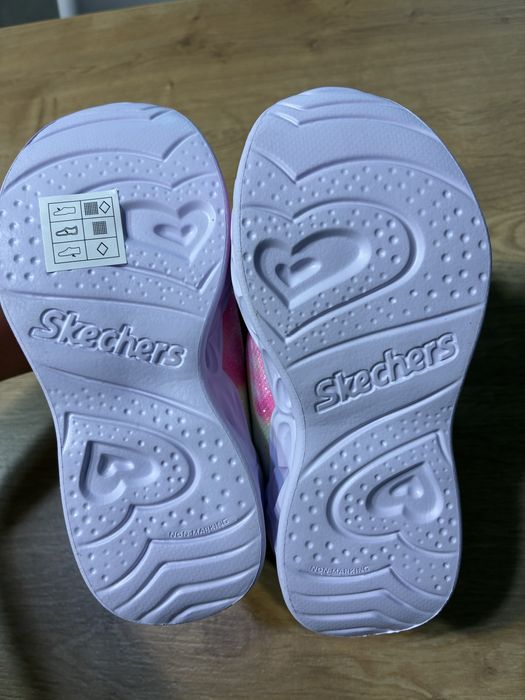 Schekers copii, marimea 25 noi