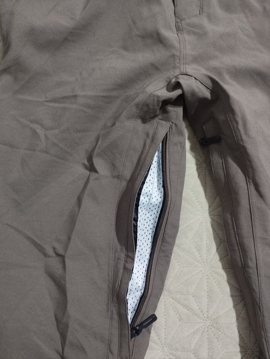 Pantaloni snowboard Volcom true to this 15 k măr L