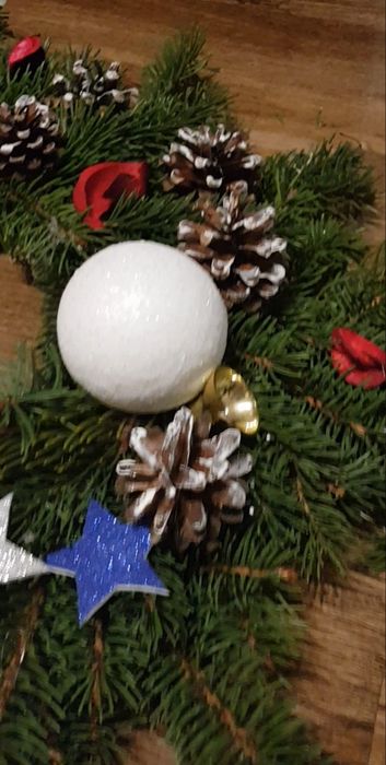 Coronite Craciun si aranjament pentru masa