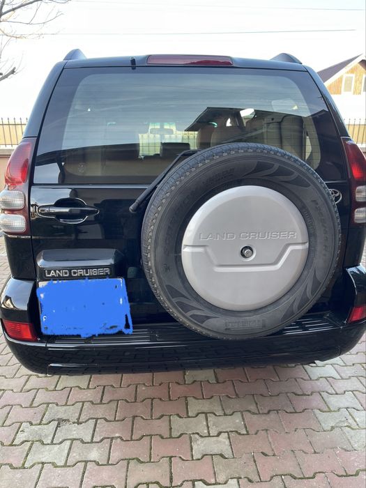 Vand Toyota Land Cruiser 120, 8 locuri