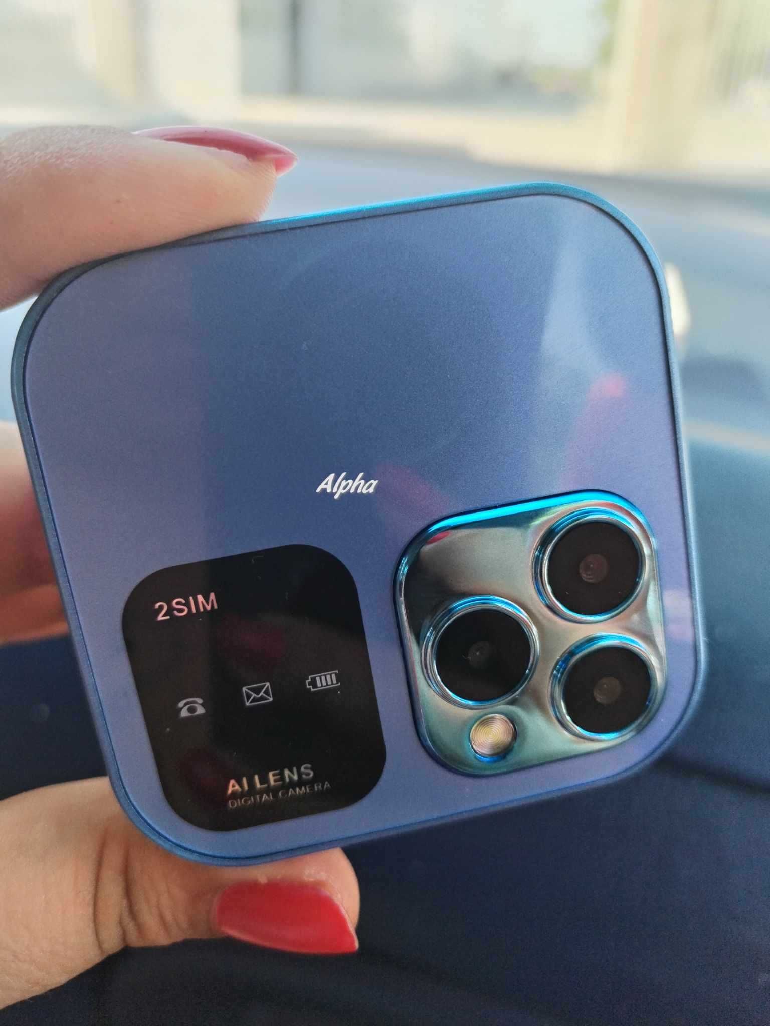 Сгъваем мобилен телефон i16 Pro – 2 SIM, камера, фенерче, FM радио