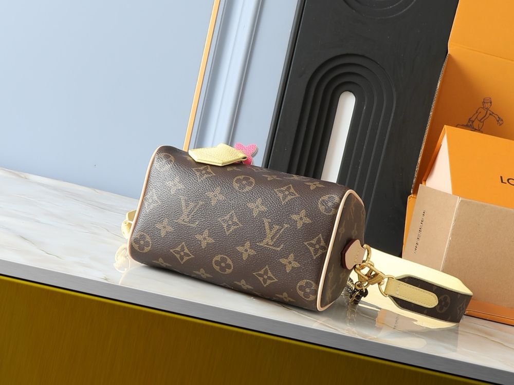 Geanta louis vuitton speedy 18