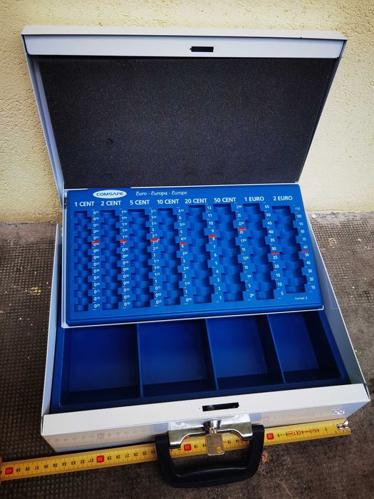 Caseta metalica cu cheie,valori