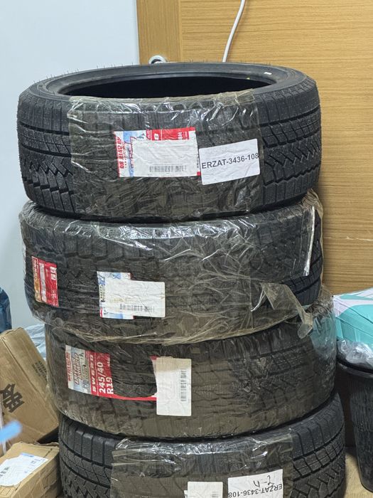 Шины 245/40/19 зима новый