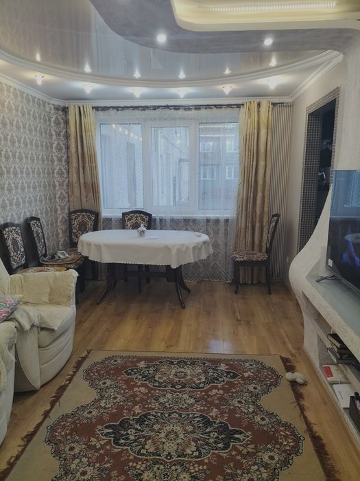 Продаётся трёхкомнатная квартира район тайги сокол