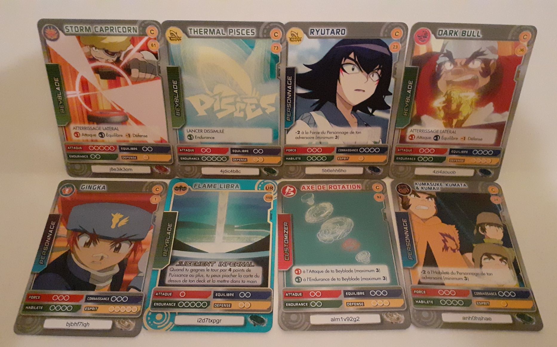 Set 3 plicuri Beyblade Battle Card Collection