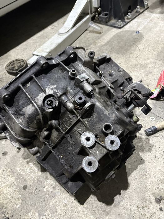 Кутия за opel 2.0DTI DTL DTH