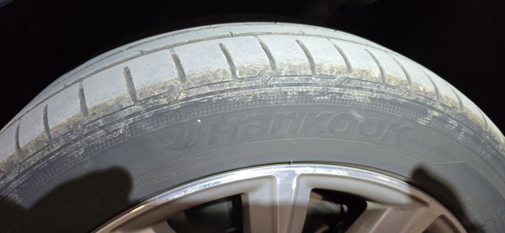 Летни автомобилни гуми 4 бр. 245 / 45 / R18 Hankook