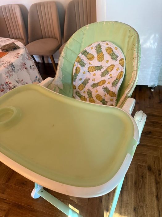 Продам стульчик для кормления ребенка