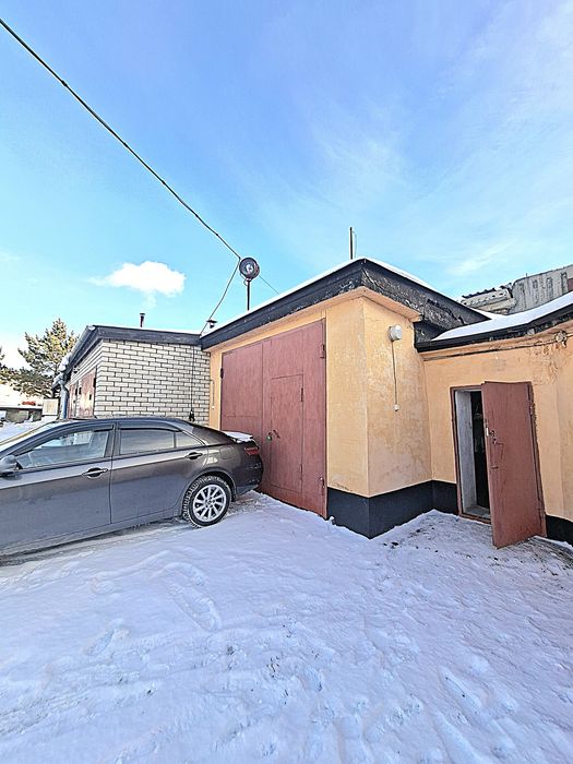 В продаже действующий комплекс по обслуживанию автомобилей.