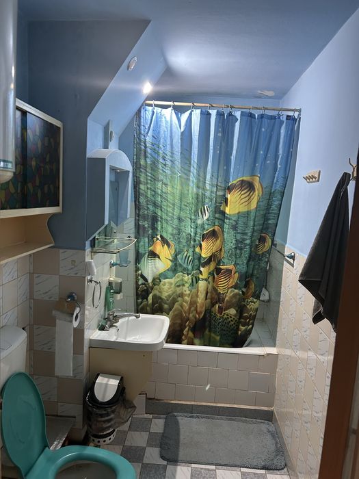 Vand apartament doua camere