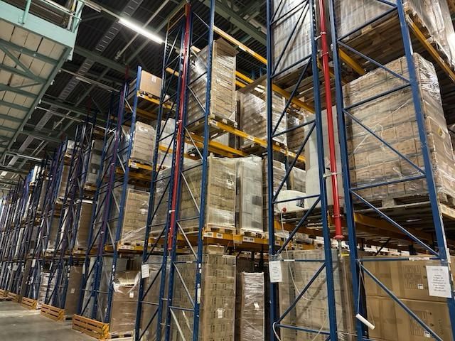 Rafturi metalice industriale stoc
