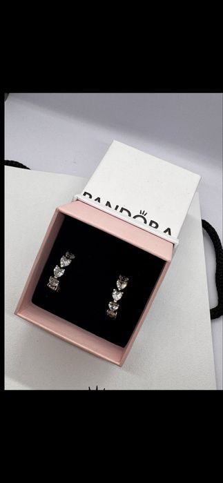 Пандора обеци Pandora