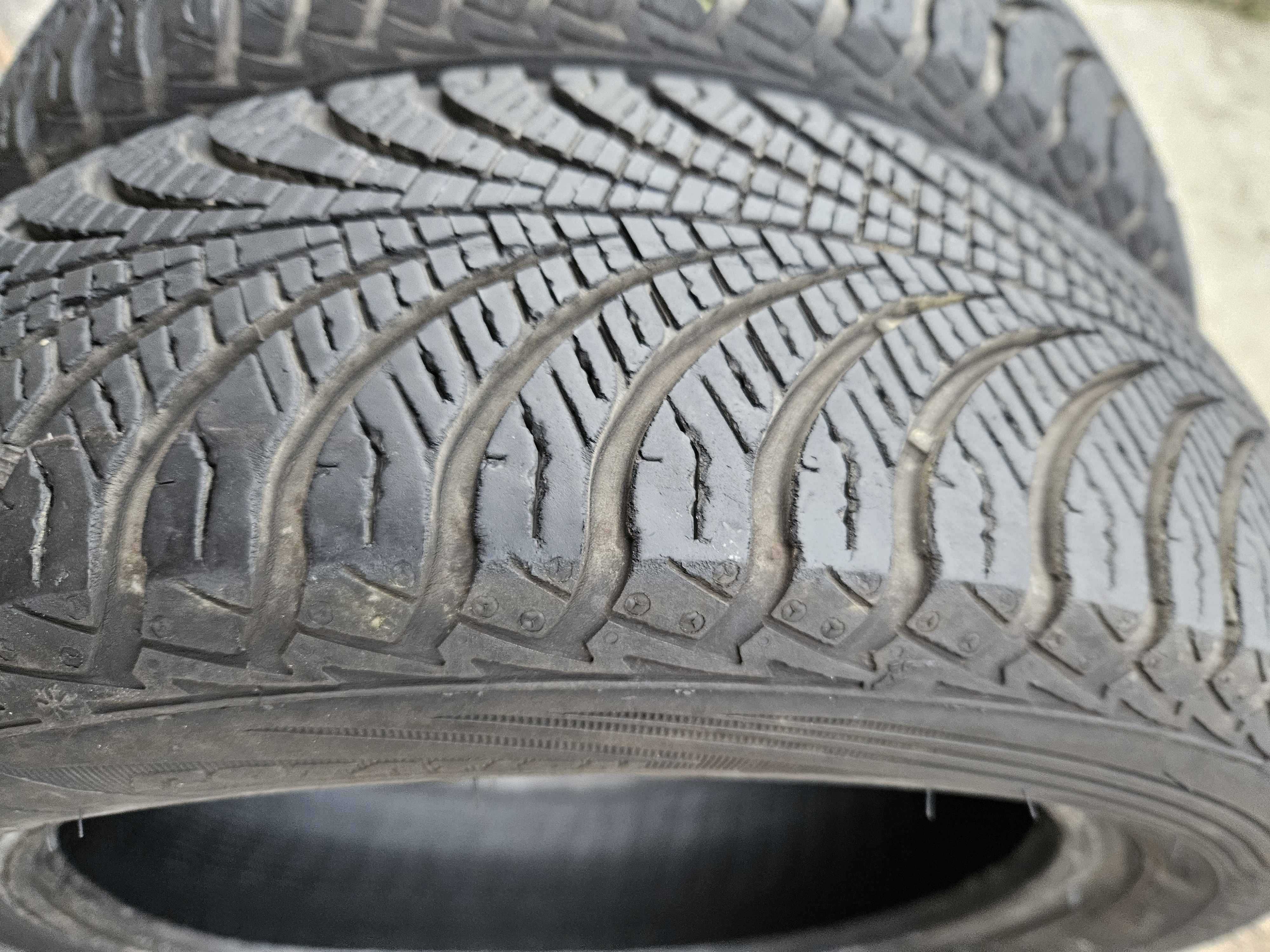 SET 2 Anvelope All Season 155/65 R14 Goodyear Vector 4Seasons gen2