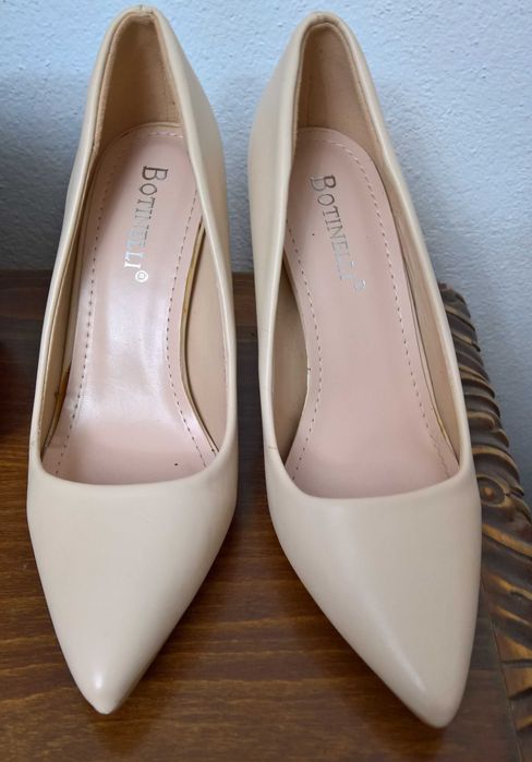 Pantofi dama Botineli/nude mar.35