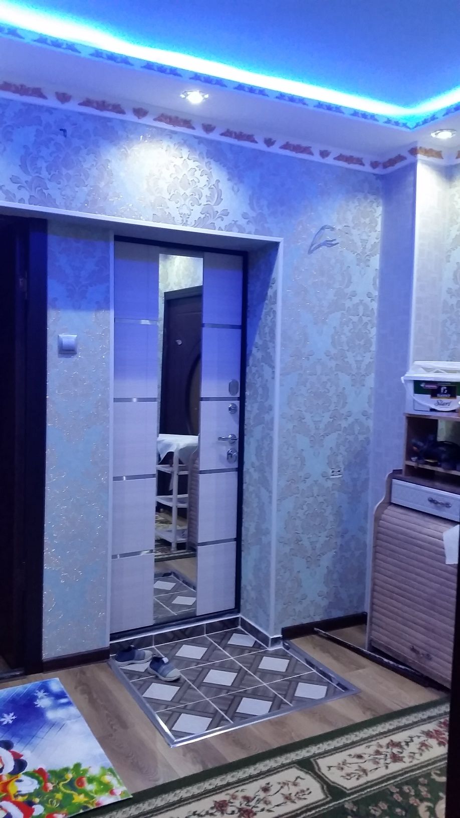 Продаётся квартира 3 комнатни