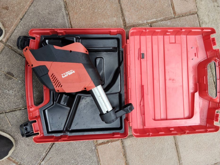 Aspirator HILTI  TE DRS-6-A că și nou