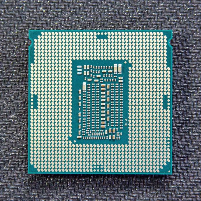 Процесор Intel Coffee Lake Core i9-9900K 3.60GHz (up to 5.00GHz)