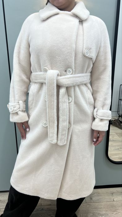 Продается шуба от azure