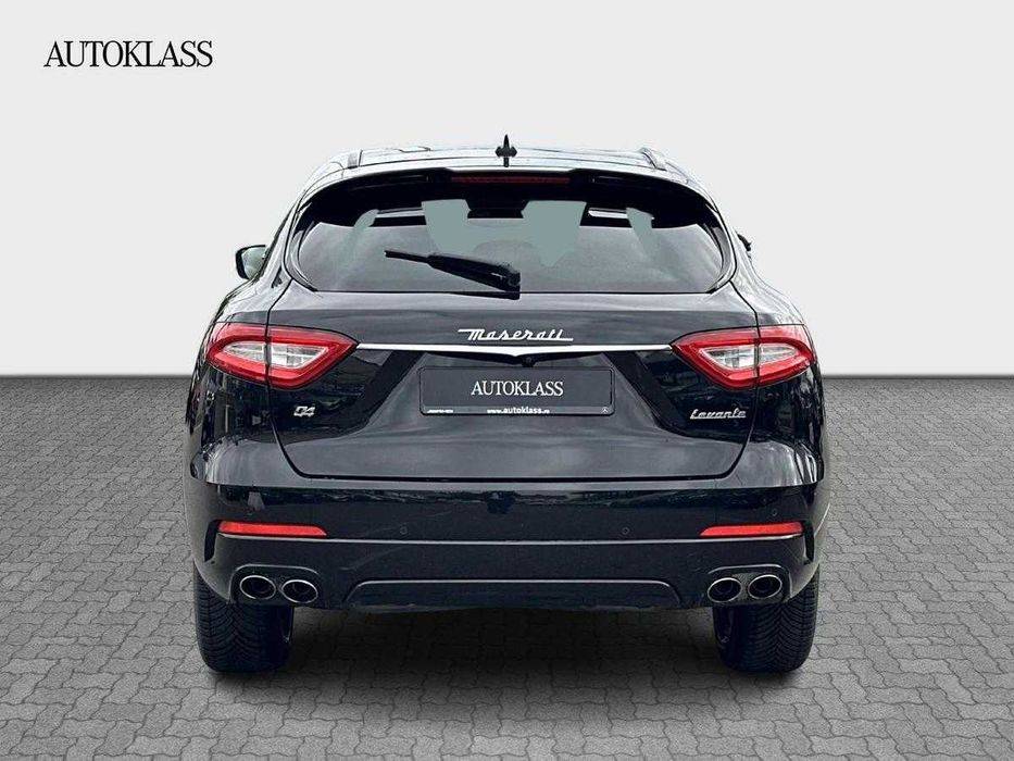 Schimb Maserati Levante 2018 Cu Mercedes V Class