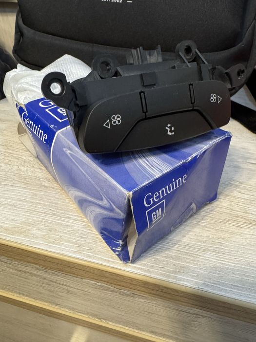 Пульт на руль кнопки Captiva Epica