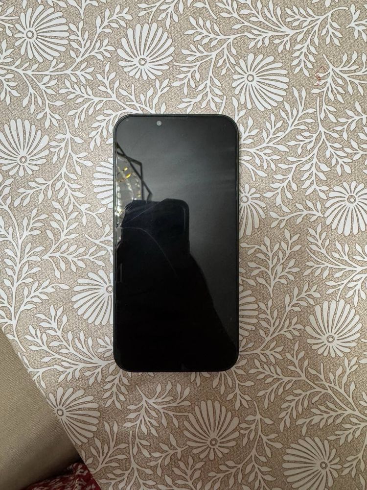 Продам 13 iphone не дорого, всё своё, iphone 13 sotaman
