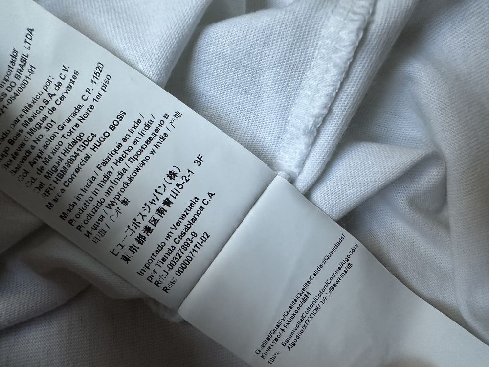 Hugo Boss original тениска.M-L