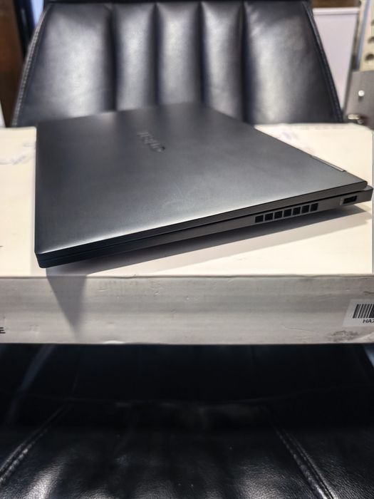 Laptop Gaming HP Omen 16 = Ryzen 9 7940HS/RTX 4070/32 Gb RAM/1 Tb