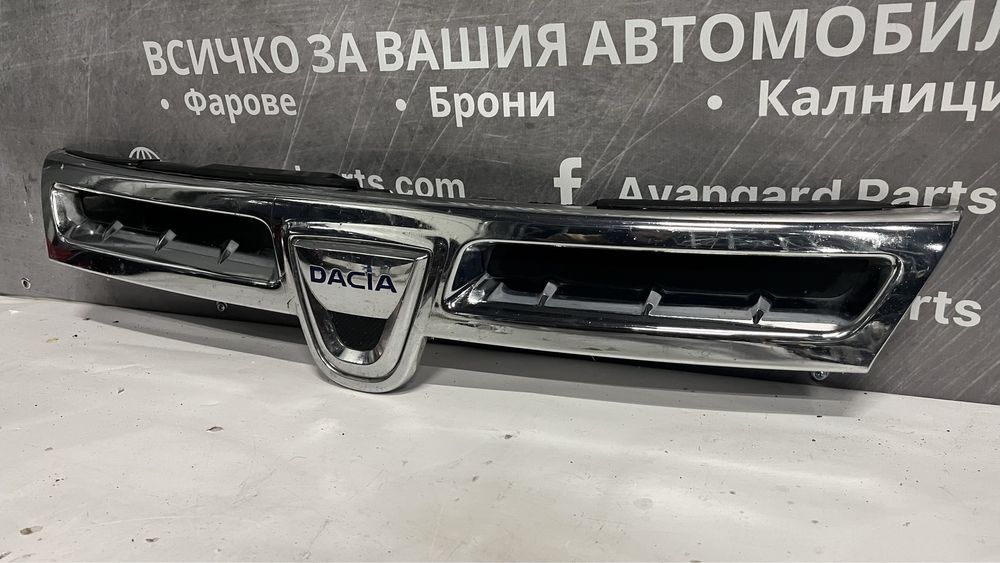 Предна решетка Dacia Duster 2012-