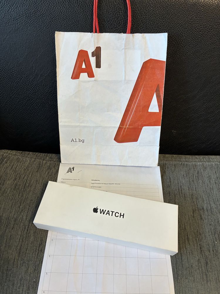 КАТО НОВ 44mm Apple watch SE2 v3 CEL A1 Гаранция 2027 MIDNIGHT