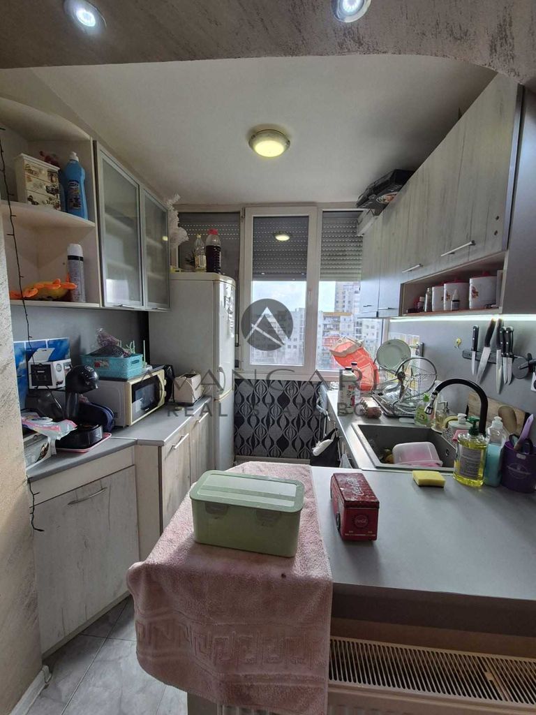 Продава се Тристаен апартамент в Пловдив, Тракия - 61 кв.м за 1804 €/кв.м - Снимка #3