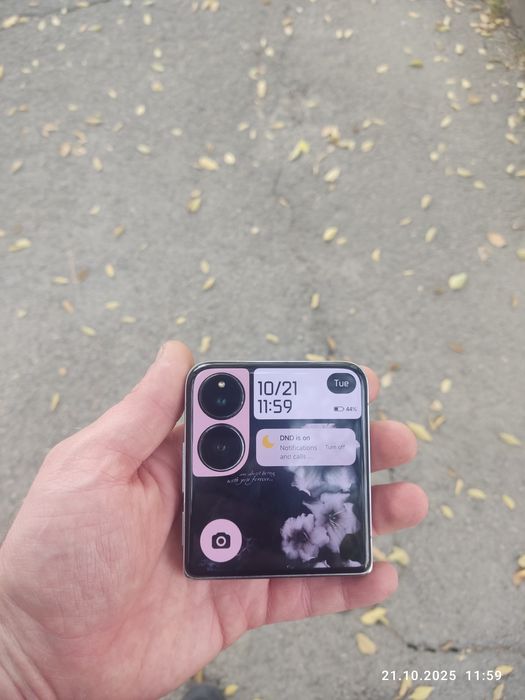 Xiaomi mix flip в отличном состоянии
