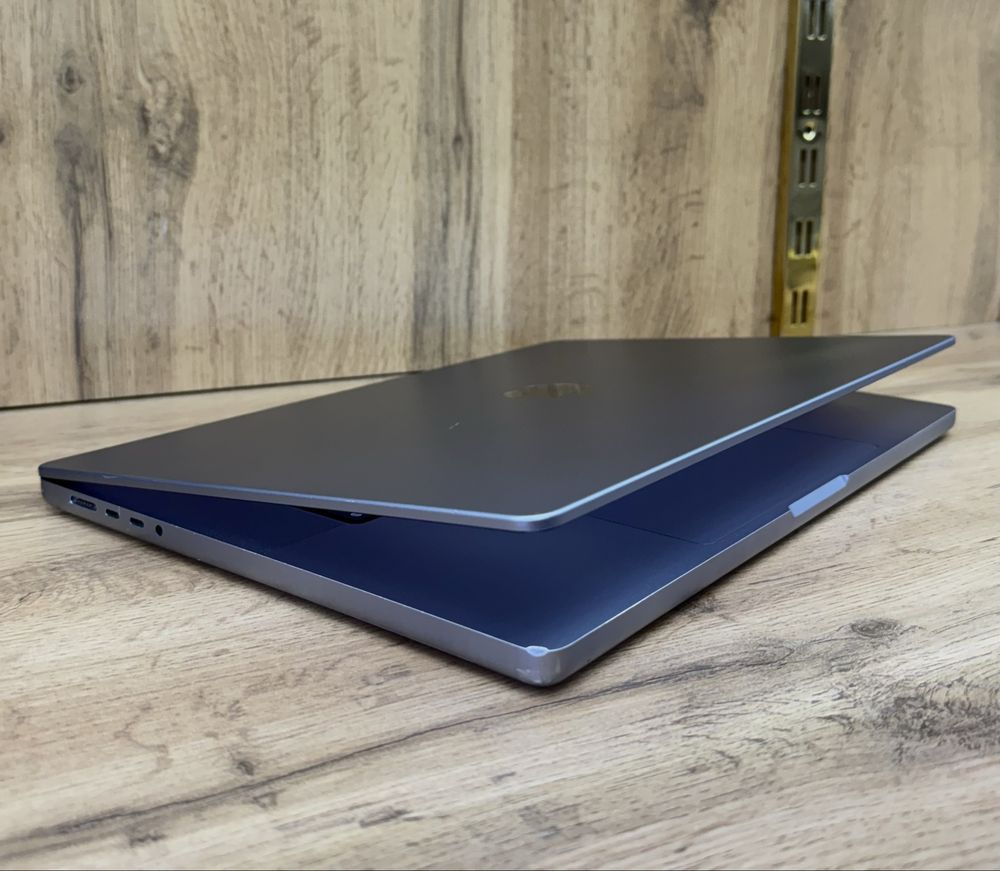 Macbook M1 Pro 16inch 16/512GB