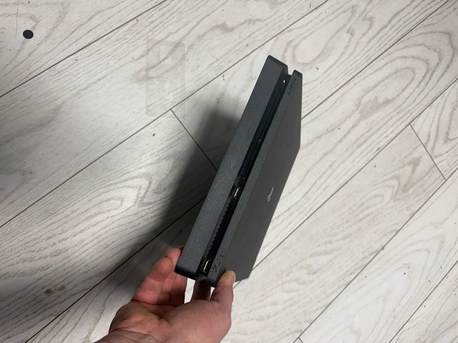 Sony consola playstation 4 - nu porneste -Playstation 4 Slim -PS4