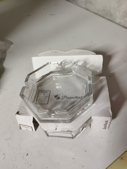 Продам пепельницы стеклянные