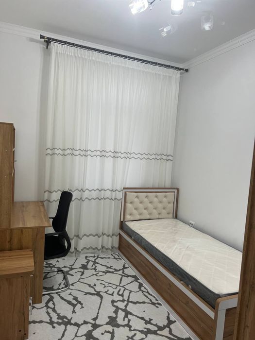 Сдаётся 3 комнатная квартира на шампанский завод паркентский рынок