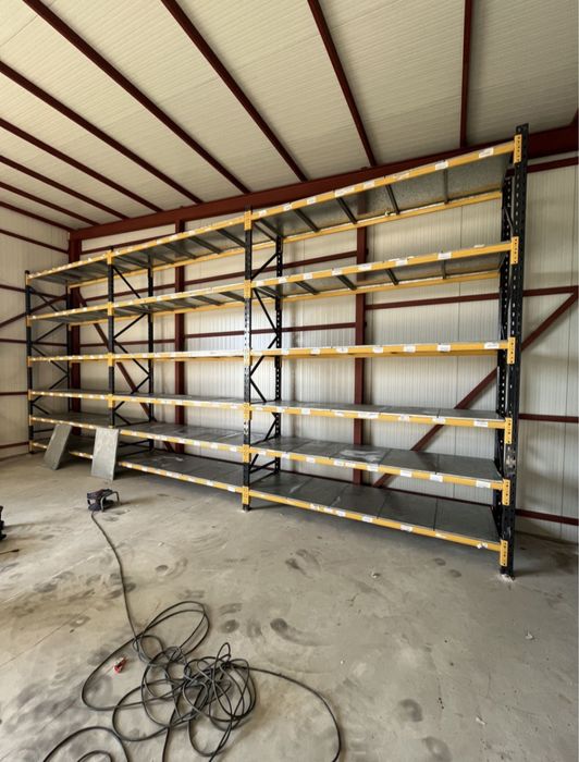 Rafturi metalice industriale