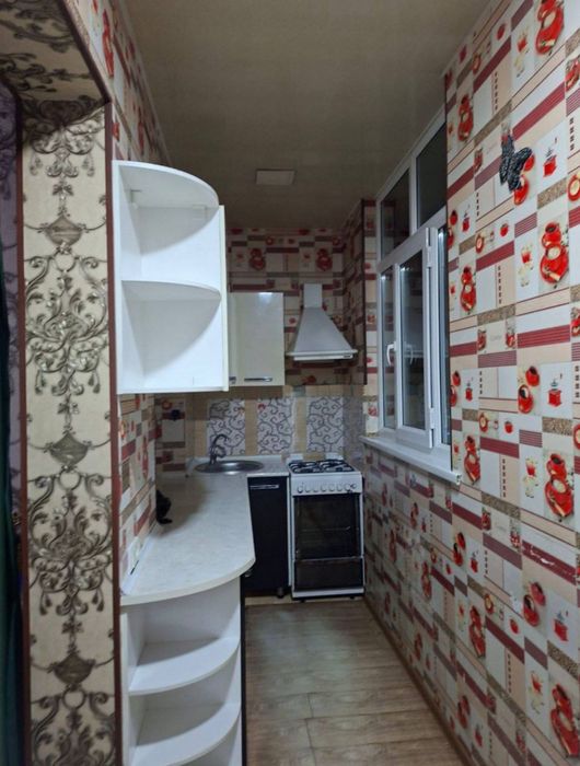 БАЛКОН 1,5×6, Чиланзар 20 Квартал,1в2\4\4, Продаётся Квартира