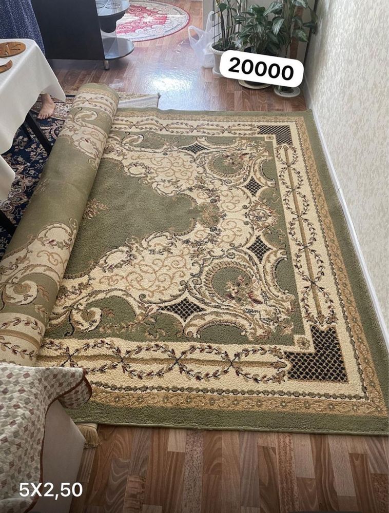 Ковры разные почти новые