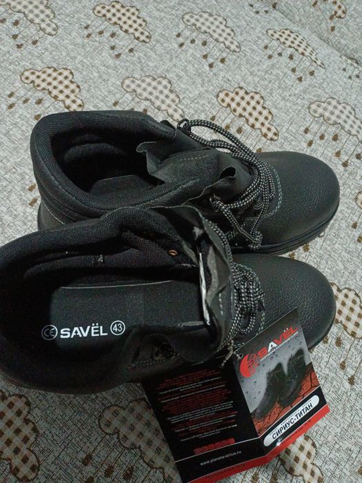 Ботинки рабочие,43р.