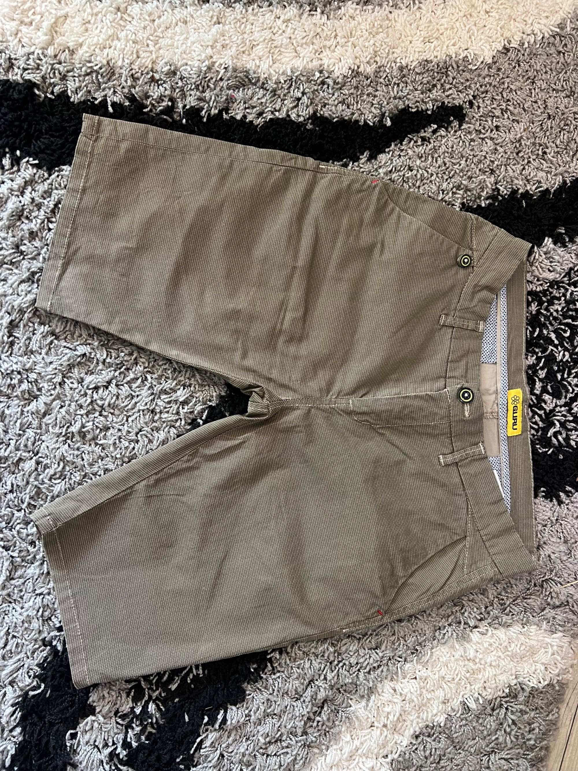Къси панталонки size- 48