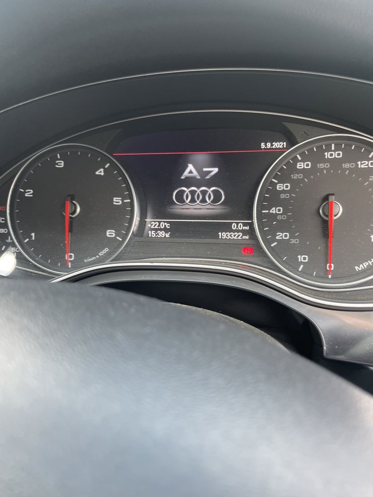 Injectoare, pompă motorină înaltă presiune Audi A7 3.0 tdi  CLAB 2011