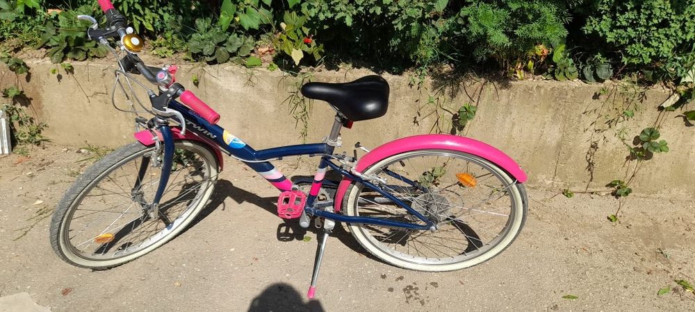 Bicicleta pentru fete