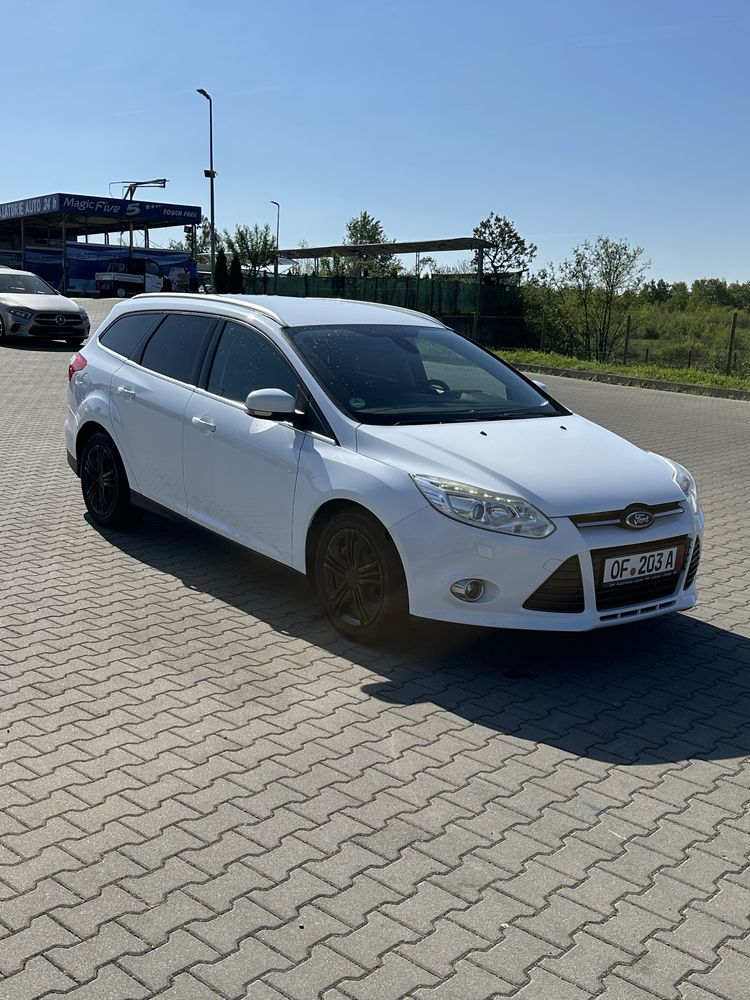 !! Vând Ford Focus  !!