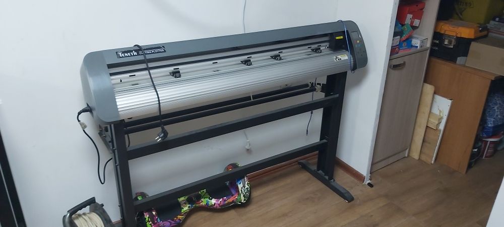 Плотер режущий 120 см.